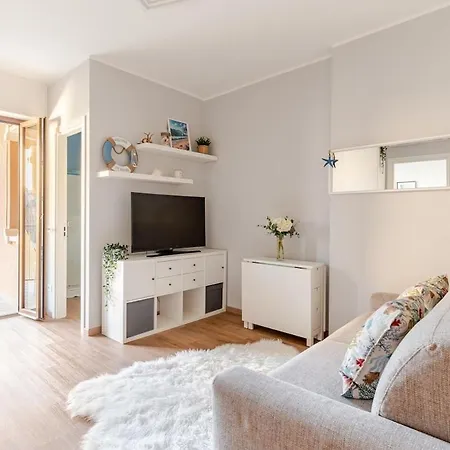 Thekeystudio, Stella Marina Apartment Bordighera