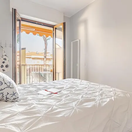 Thekeystudio, Stella Marina Apartment